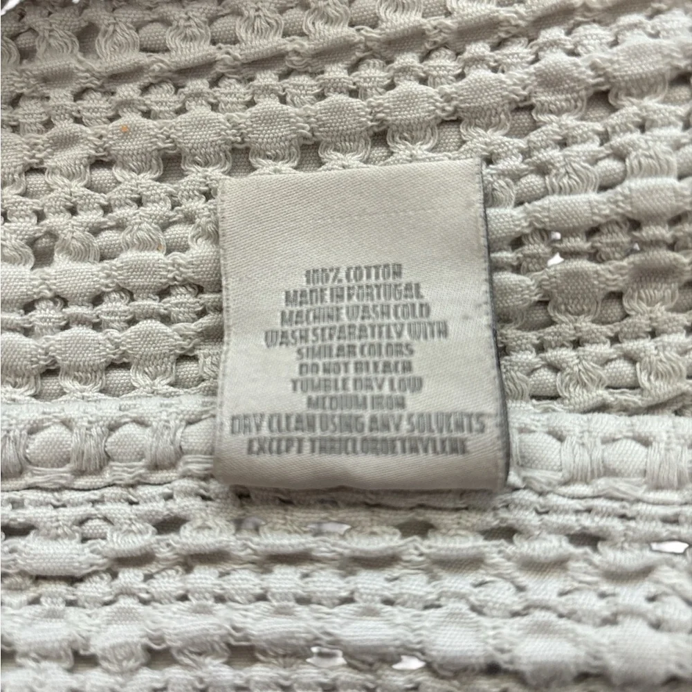 Texteis Penedo, Euro Waffle Pillow Sham, 30”x32”, 100% Cotton, Made In Portugal - Picture 2 of 5